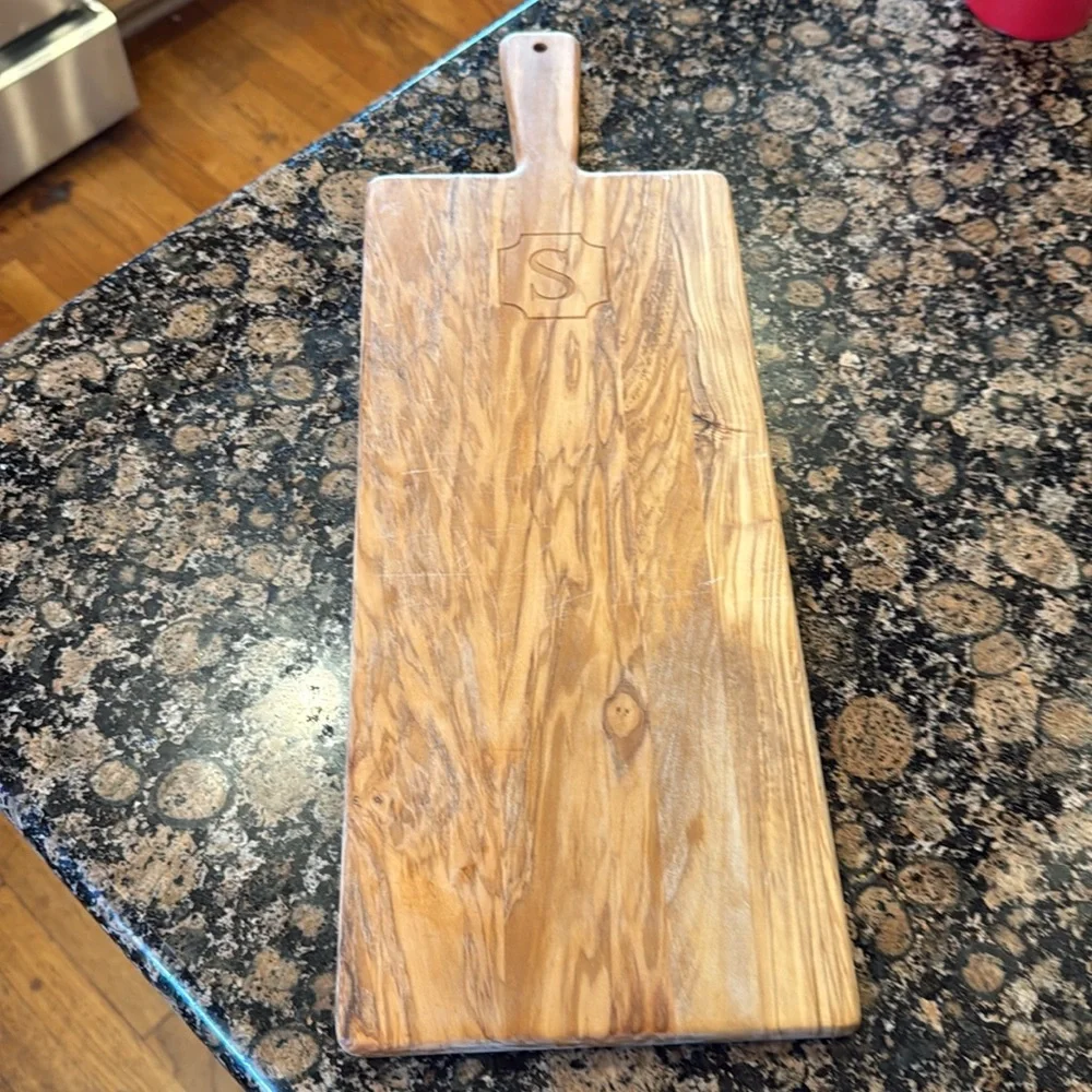 Williams Sonoma wooden cutting board chopping block engraved initial S